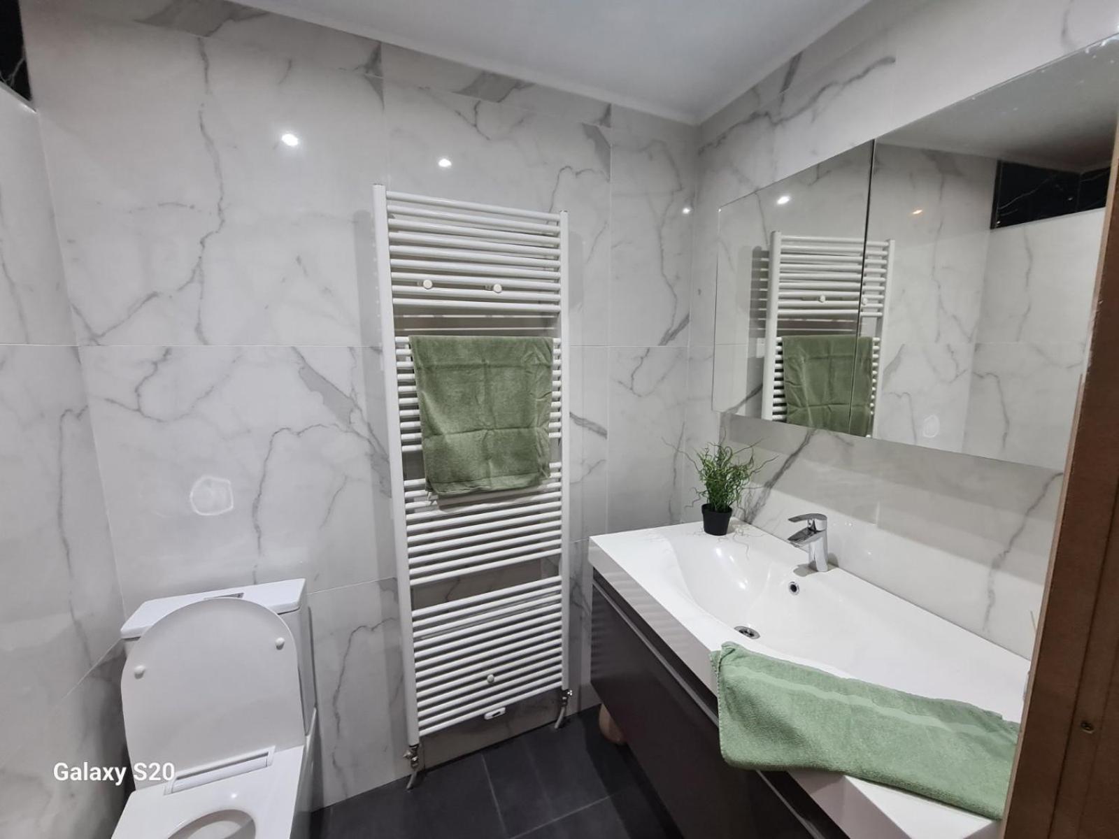 Liege Apartment ซีราริง ภายนอก รูปภาพ